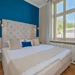 شقة Luise 03 *
